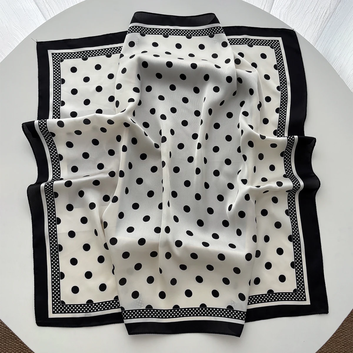 Pañuelo cuadrado de satén suav - Face Scarf Mask reseña y precio